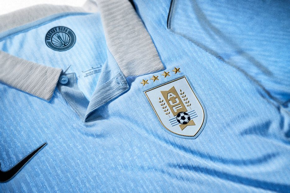 Detalle de la camiseta de Uruguay en el Mundial 2026 elegida como la mejor