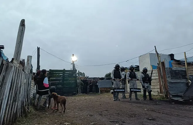Operativo policial por el femicidio en Tres Ombúes