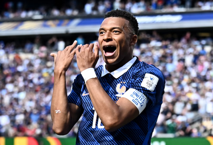 Kylian Mbappé celebrando uno de sus goles frente a Senegal en el Mundial 2026.