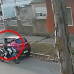 Cámara de seguridad registra un robo a mano armada en Maroñas contra una mujer