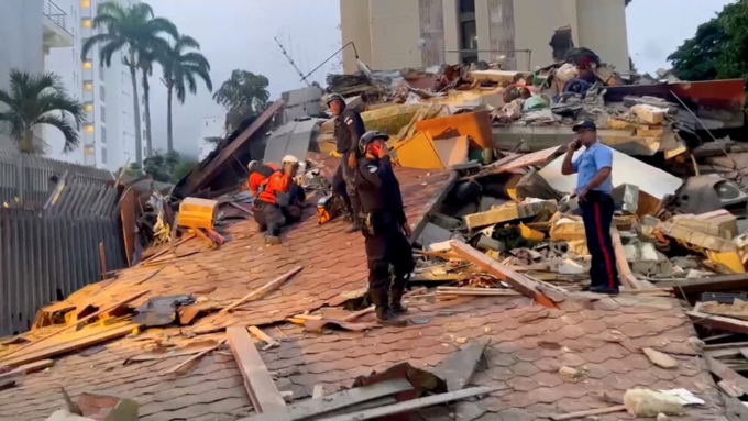 Escenas de destrucción tras el terremoto en Venezuela ocurrido este miércoles.